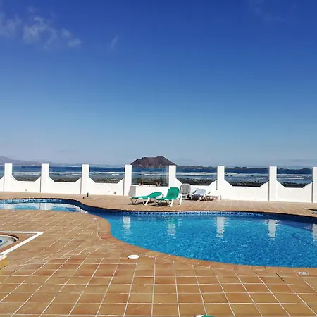 Mothers House On The Beach Vakantiehuis Corralejo